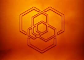 dodatkowa wersja logo - technika specjalna - tłoczenie wypukłe w szkle